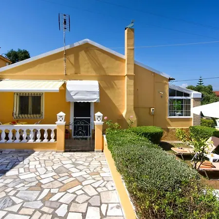 Achilleion Holiday Home *