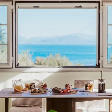 Achilleion Holiday Home * Achílleion