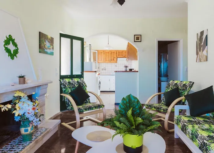 Achilleion Holiday Home