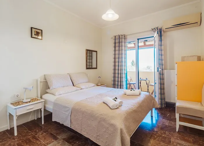 Achilleion Holiday Home Дом отдыха